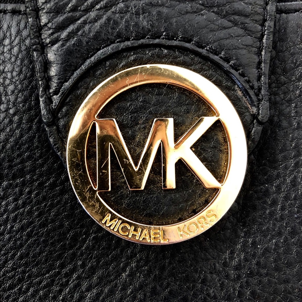 Michael Kors purse - Picture 2 of 5